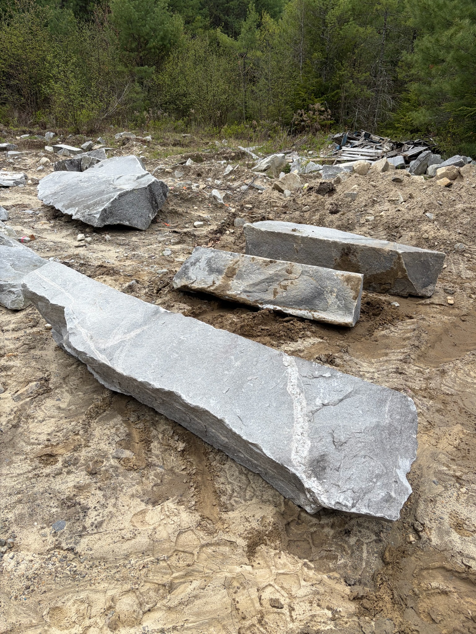 Fitzwilliam granite stone detail